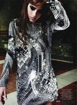 Carlota Casiraghi con vestido metalizado para Vogue Francia