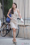 Carlota Casiraghi con vestido de flores y alpargatas