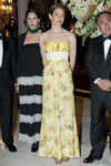 Carlota Casiraghi con vestido amarillo de estampado floral