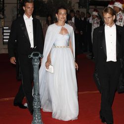 Carlota Casiraghi con vestido azul de Giambattista Valli