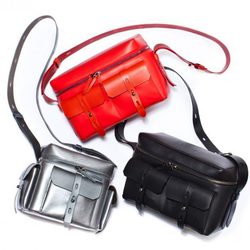 'Kamera bags' de la colección otoño/invierno 2012/2013 de Karl 