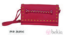 Bolso de mano granate con tachuelas de la colección otoño/invierno 2012/2013 de Tantrend