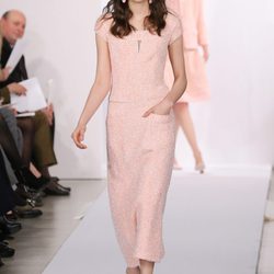Vestido rosa palo de la colección pre-fall 2013 de Oscar de la Renta