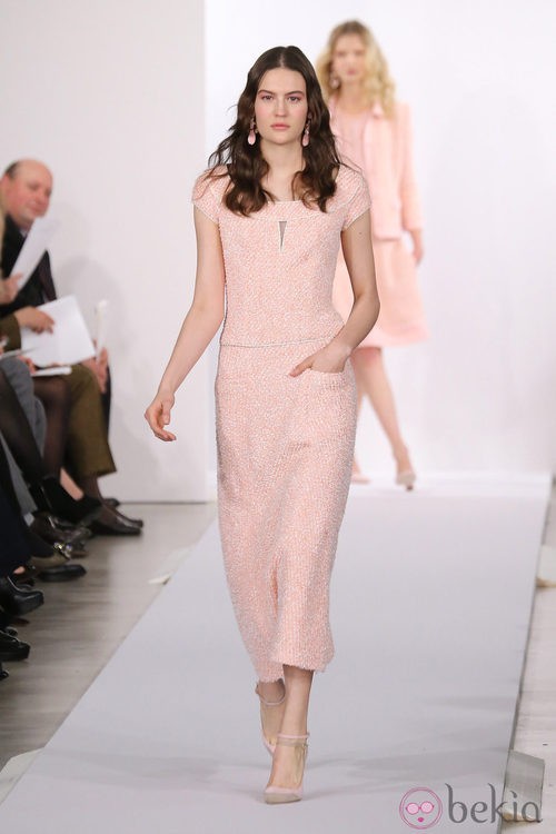 Vestido rosa palo de la colección pre-fall 2013 de Oscar de la Renta