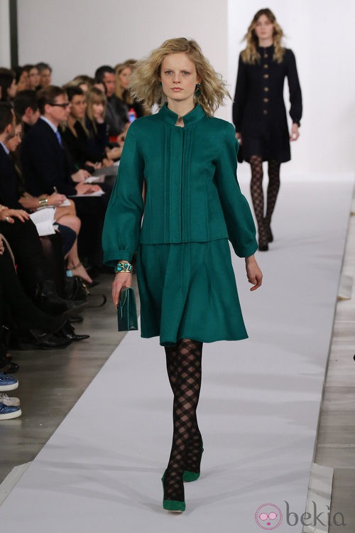 Vestido verde esmeralda de la colección pre-fall 2013 de Oscar de la Renta