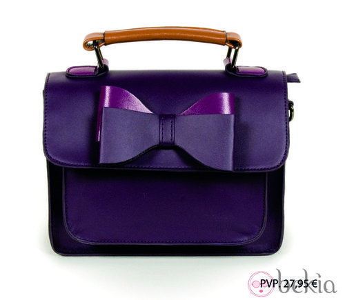 Bolso color vino con un lazo de Tantrend