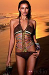 Irina Shayk con un trikini de la colección 2013 de Agua Bendita