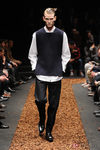 Chaleco azul de la colección otoño/invierno 2013/2014 de Z Zegna en la Semana de la Moda Masculina de Milán