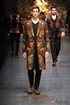 Blazer floreado de la colección otoño/invierno 2013/2014 de Dolce & Gabbana en la Semana de la Moda Masculina de Milán