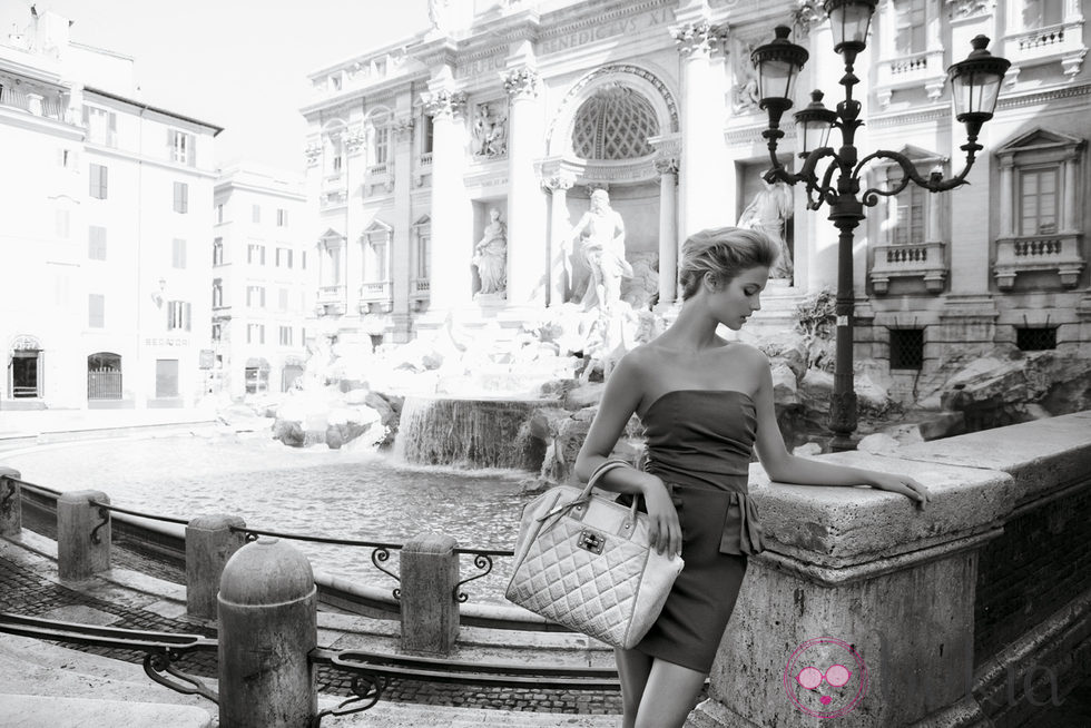 Imagen promocional de la colección otoño/invierno 2012/2013 de Carpisa