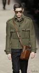Chaqueta verde de paño de Burberry en la Semana de la Moda Masculina de Milán otoño/invierno 2013/2014