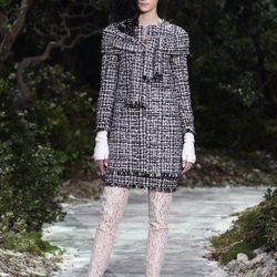 Vestido en tweed de la colección primavera/verano 2013 de Chanel en la Semana de la Alta Costura de París