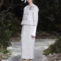 Faldas a media pierna en la colección primavera/verano 2013 de Chanel en la Semana de la Alta Costura de París