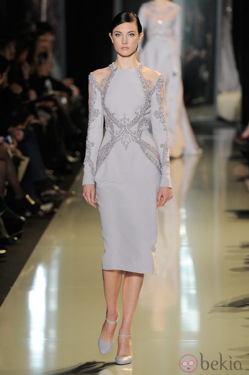 Vestido lila de la colección primavera/verano 2013 de Elie Saab de la Semana de la Alta Costura de París