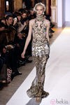 Vestido con transparencias de la colección primavera/verano 2013 de Zuhair Murad en la Semana de la Alta Costura de París