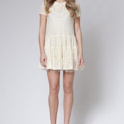 Vestido de cuello Peter Pan de la colección primavera/verano 2013 de Poète