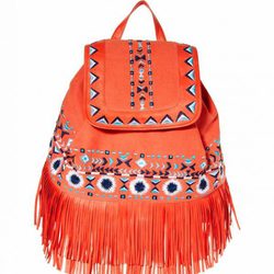 Bolso con flecos de la colección primavera/verano 2013 de Asos