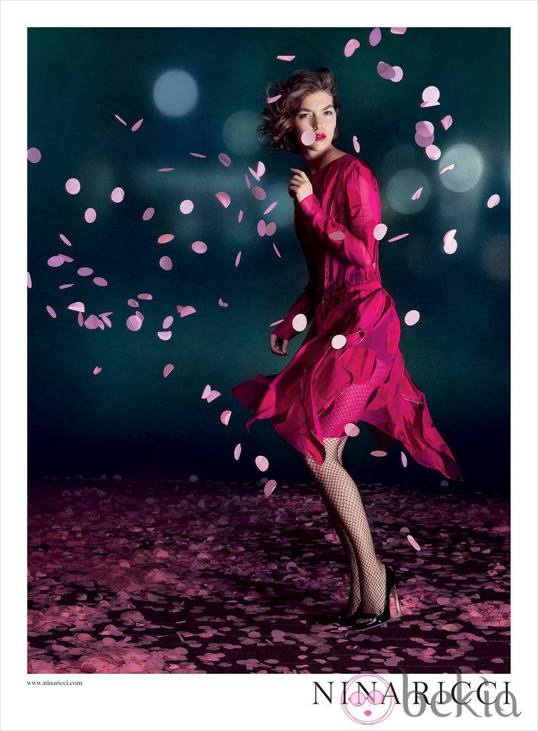Arizona Muse presenta la colección primavera/verano 2013 de Nina Ricci