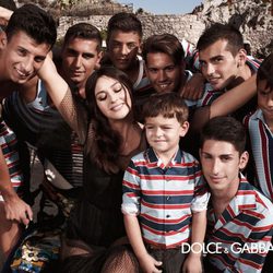 Rayas azules, rojas y blancas de la colección masculina primavera/verano 2013 de Dolce & Gabbana