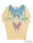 Camiseta étnica de la colección primavera/verano 2013 de Desigual