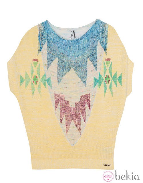 Camiseta étnica de la colección primavera/verano 2013 de Desigual
