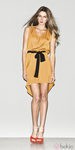 Vestido color mostaza de la colección primavera/verano 2013 de Sisley