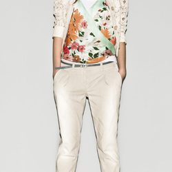 Camiseta de estampado floral de la colección primavera/verano 2013 de Sisley