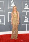 Nicole Kidman con un vestido de Vera Wang en los Grammy 2013