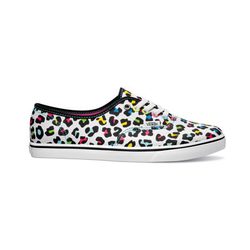 Zapatilla con estampado de leopardo de la colección primavera/verano 2013 de VANS