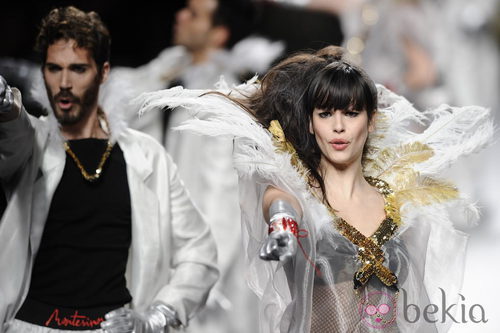 Actuación musical en la colección otoño/invierno 2013/2014 de Francis Montesinos en Madrid Fashion Week