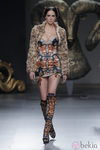 Abrigo de la colección otoño/invierno 2013/2014 de Maya Hansen en Madrid Fashion Week