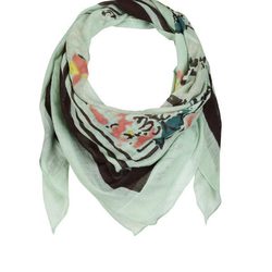 Pañuelo verde de Indi & Cold de la colección primavera/verano 2013