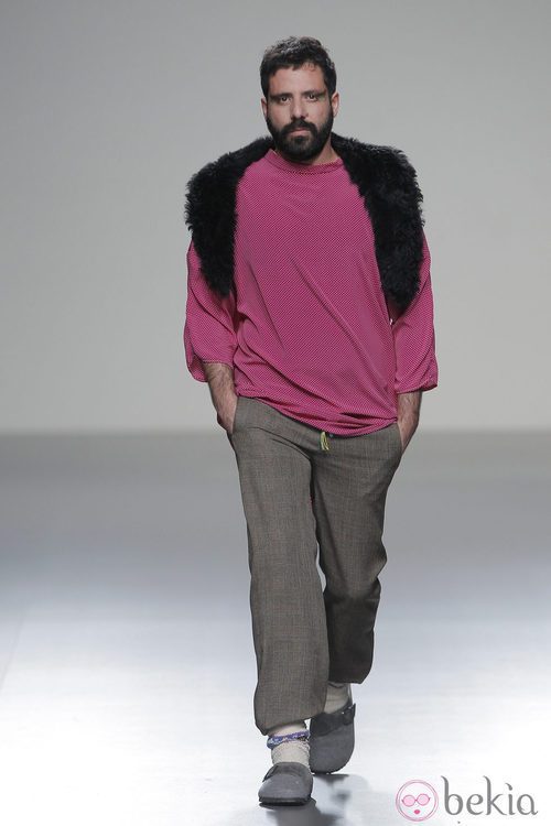 Jersey fucsia de la colección otoño/invierno 2013/2014 de Heridadegato en El Ego de Madrid Fashion Week