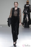 Falda negra larga de la colección otoño/invierno 2013/2014 de Pablo Erroz en El Ego de Madrid Fashion Week