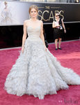 Amy Adams con un vestido de Oscar de la Renta en los Oscar 2013