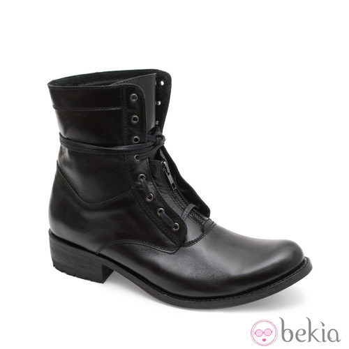 Bota negra de Sendra Style para la colección primavera/verano 2013