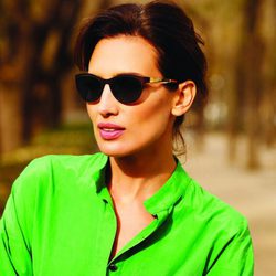 Nieves Álvarez posa para la campaña 2013/2014 de Transitions Optical