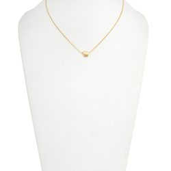 Lazo de la colección primavera/verano 2013 de Lara Bohnic