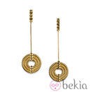 Pendientes largos de la colección primavera/verano 2013 de Lara Bohnic