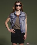 Chaqueta sin mangas de la colección primavera/verano 2013 de SuiteBlanco