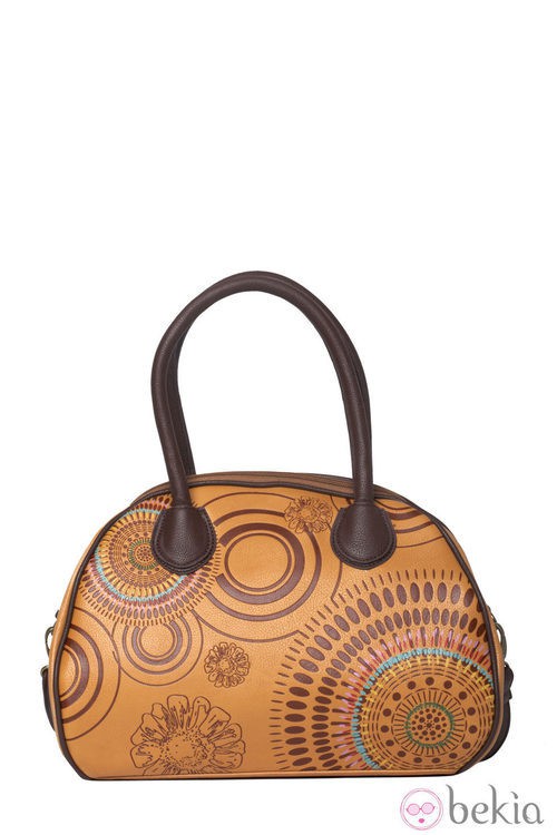 Bolso de la colección primavera/verano 2013 de Desigual