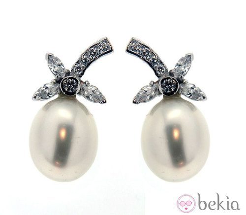 Pendientes de botón de la colección novias 2013 de Zenana