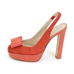 Peep-toe coral de la colección primavera/verano 2013 de Paco Gil