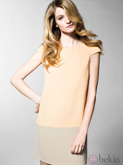 Vestido de la colección primavera/verano 2013 de Benetton