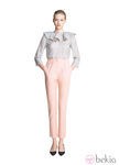 Pantalón rosa palo capri de la colección primavera/verano 2013 de Juanjo Oliva para Elogy