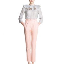 Pantalón rosa palo capri de la colección primavera/verano 2013 de Juanjo Oliva para Elogy