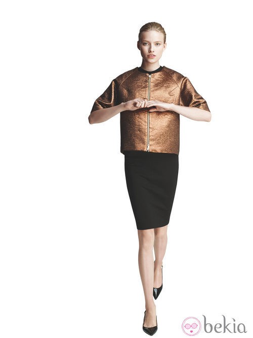 Chaqueta metalizada de la colección primavera/verano 2013 de Juanjo Oliva para Elogy