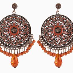 Pendientes de Tantrend de la temporada primavera/verano de 2013 con tonos anaranjados