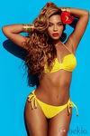 Beyoncé con un bikini amarillo de la colección primavera/verano 2013 de H&M