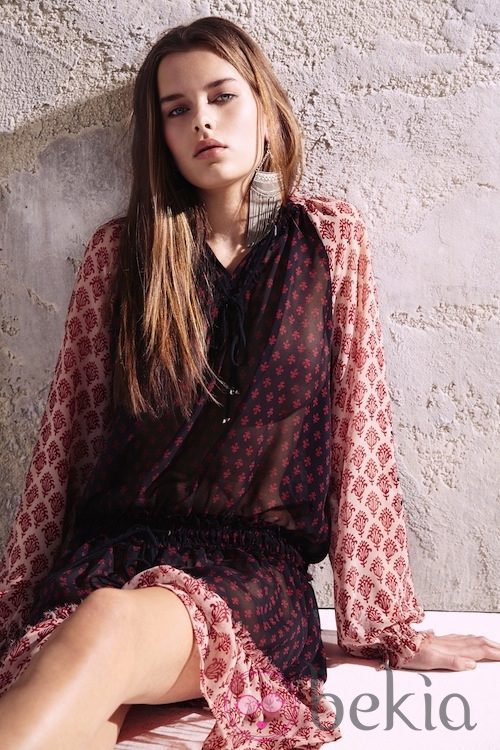 Vestido con transparencias de la colección primavera/verano 2013 de River Island